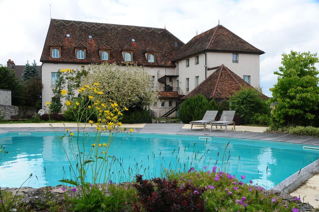 Hostellerie De La Tour D'Auxois Saulieu Exterior photo